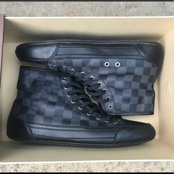 Louis Vuitton Damier Graphite Sneaker 
